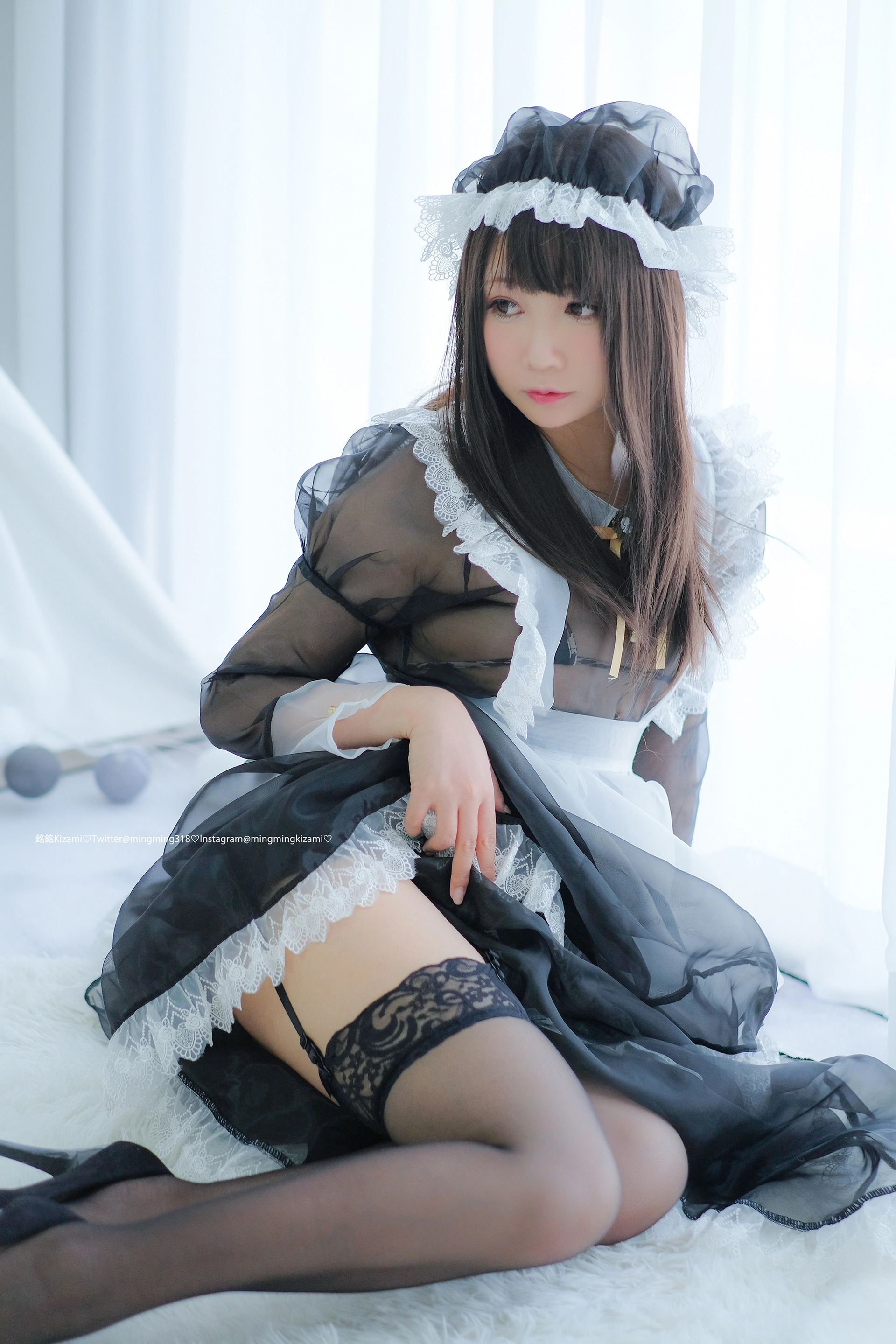 铭铭Kizami - VOL.15 透明メイド服 写真+自撮り 1