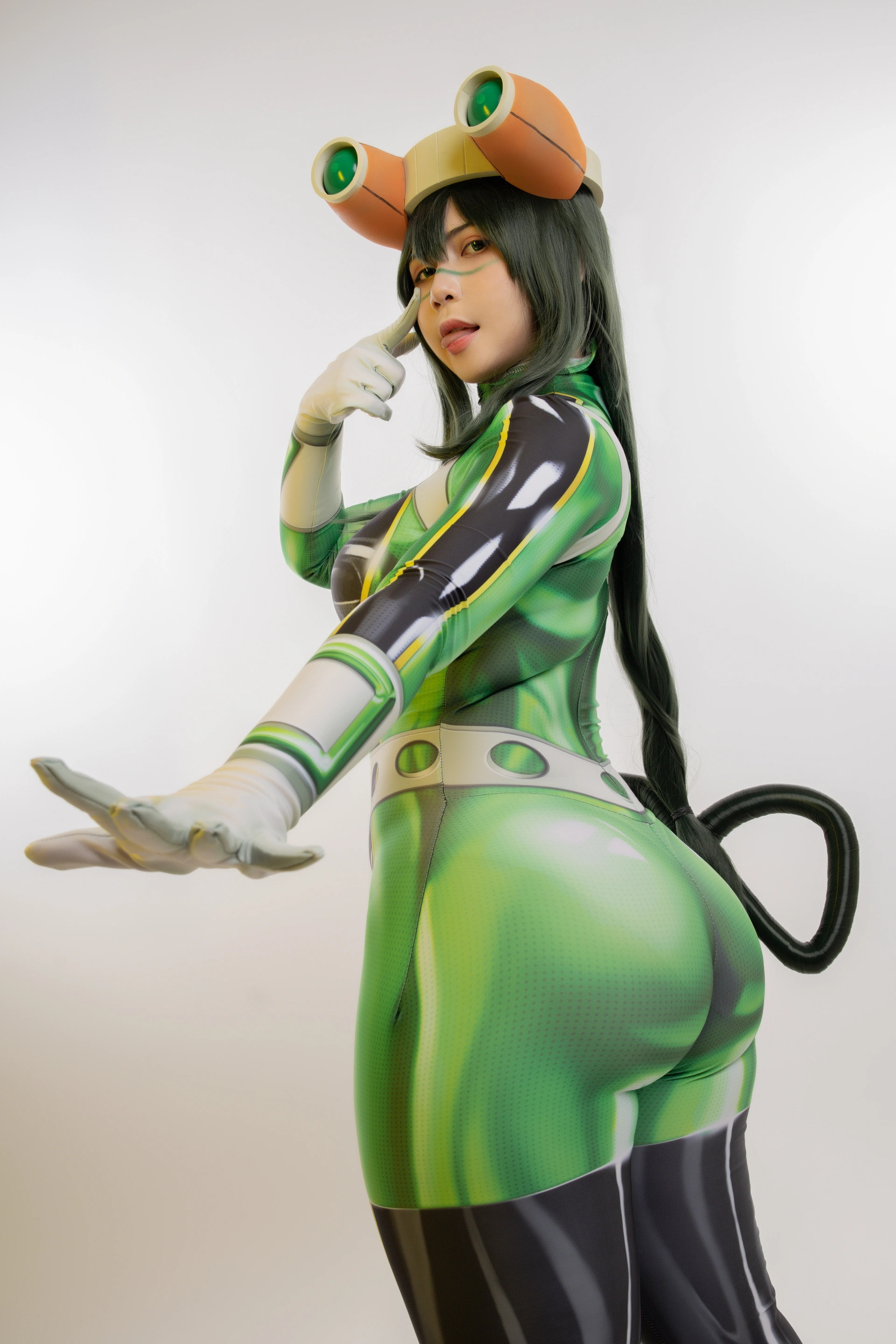 Uy Uy - NO.15 Froppy 2